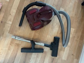 Aspiradora Rowenta Swift Power Cyclonic