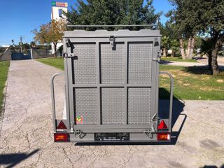 Remolque Caja Cerrada