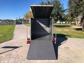 Remolque Caja Cerrada