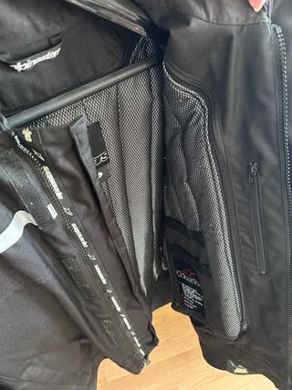 Chaqueta de moto Alpinestars negra