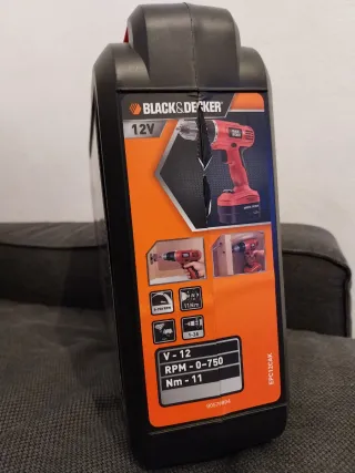 Aparafusadora Black&Decker 12V