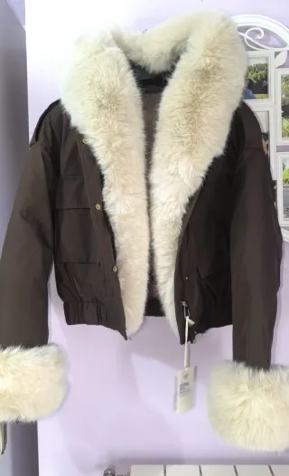 Chaqueta bomber pelo estilo mutón talla M/L