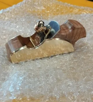 Cepillo ebanistería