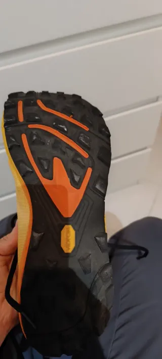 Scarpe Topo Athletic MTN Racer 4