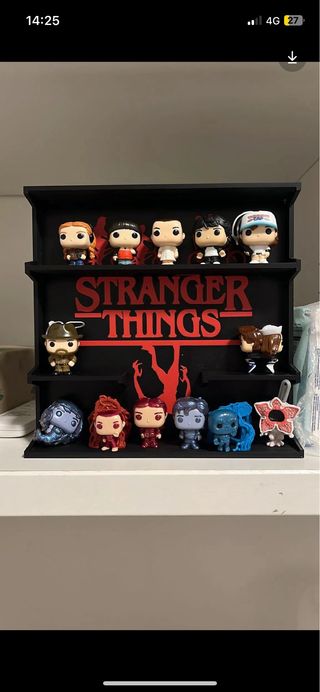 Expositor Funko Pop Stranger Things (rojo)