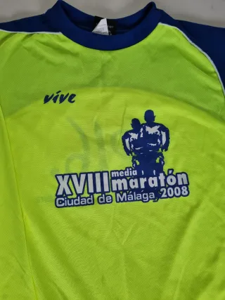 Camiseta deportiva Vive XVIII Media Maratón Málaga