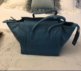 Bolso de piel en azul - estilo Phantom