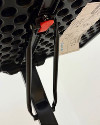 Mesita auxiliar plegable negra