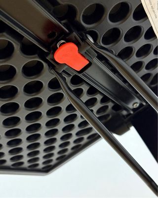 Mesita auxiliar plegable negra