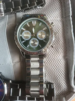 Collezione 8 Orologi Uomo + Astuccio