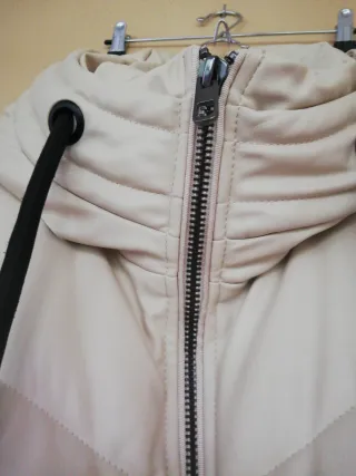 Cazadora Zara Beige Mujer Talla M