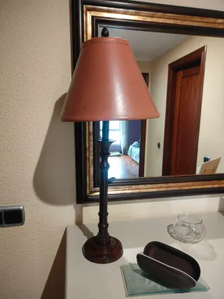 Lámpara de mesa decorativa