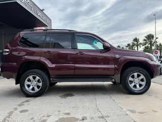 Toyota Land Cruiser 2004