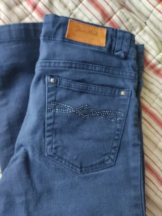 Pantalón vaquero niña azul oscuro،marca :Zara