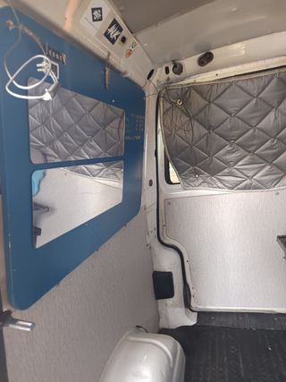 Volkswagen Transporter T4 Kombi 2.4 año 1997