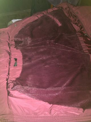 Anorak Invierno Burdeos con Capucha