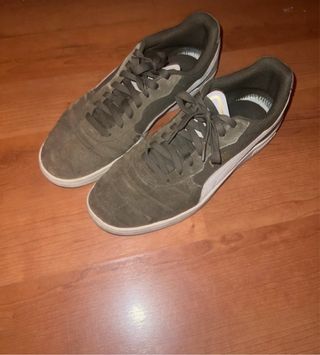 Zapatillas Puma Verdes y Blancas