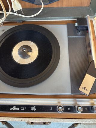 Tocadiscos Vinilos Antigua Cosmo
