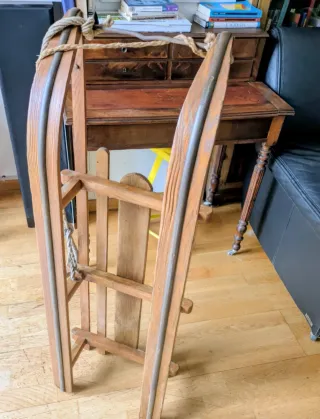 Trineo antiguo La Hutte