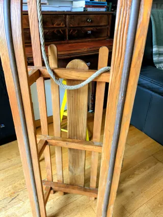 Trineo antiguo La Hutte