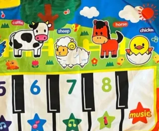 Alfombra musical infantil con animales