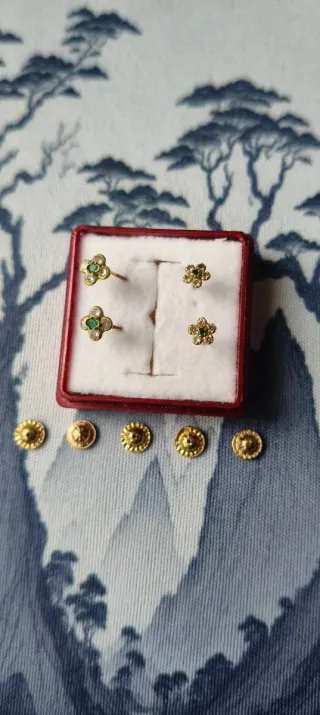 Pendientes de Oro y Verde