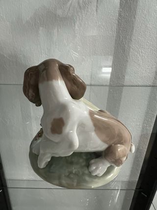 Perro con maceta Lladro
