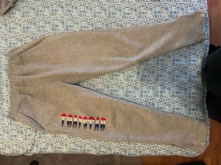 Felpa grigia con logo