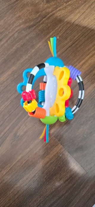 Sonajero para bebé multicolor