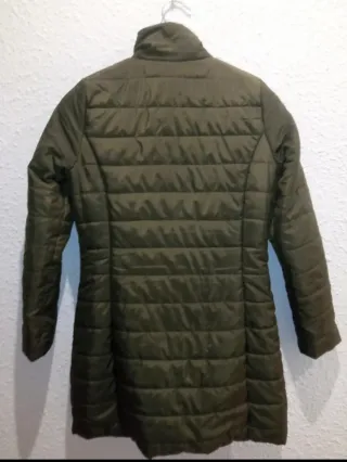 Abrigo acolchado verde