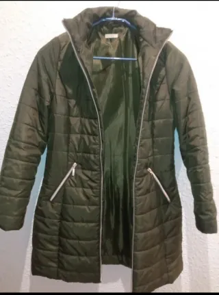 Abrigo acolchado verde