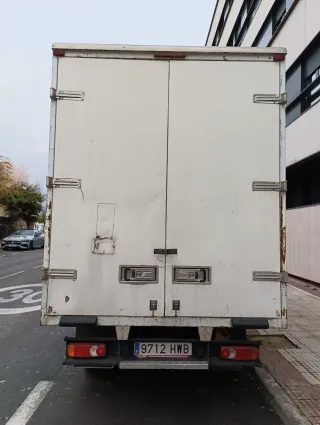 Nissan Cabstar NT400 año 2014