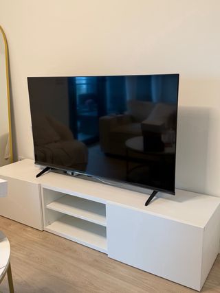 Mueble TV IKEA Blanco y Negro
