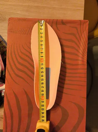 Zapatillas Hoka azules y naranjas. Talla 37 1/3