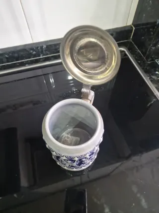 Jarra de cerveza antigua decorada SE RETIRA