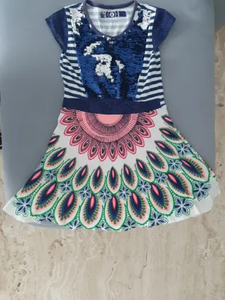 Vestido Desigual niña T9/10 años, lentejuelas