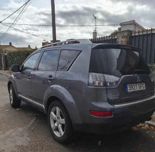 Mitsubishi Outlander 2008