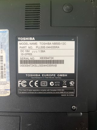 Portátil Toshiba NB500 Negro