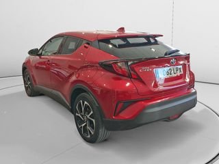 Toyota C-HR Hybrid Advance