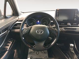 Toyota C-HR Hybrid Advance