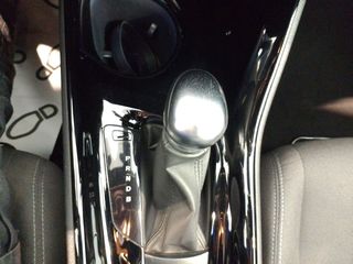 Toyota C-HR Hybrid Advance