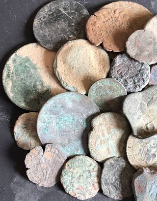 Lote 25 Monedas Para Limpiar + Regalo