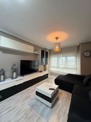 Piso en alquiler en Natahoyo en Gijón