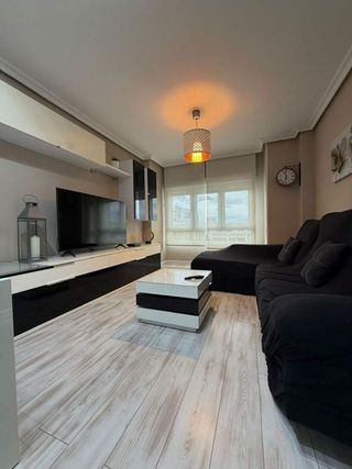 Piso en alquiler en Natahoyo en Gijón