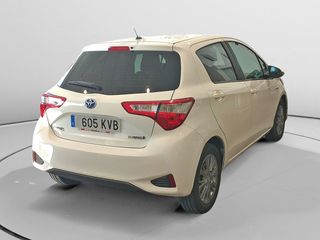 Toyota Yaris Hybrid Active