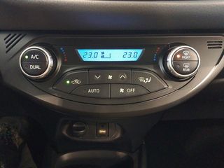 Toyota Yaris Hybrid Active