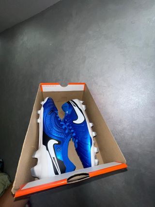 Zapatillas Nike Futbol Azules y Blancas