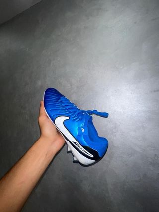 Zapatillas Nike Futbol Azules y Blancas