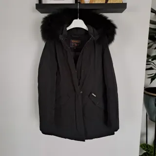 Giubbotto Woolrich Nero con Cappuccio Pelliccia