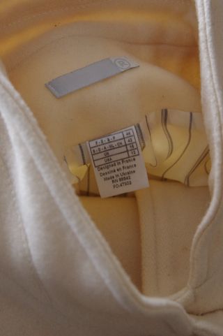 Abrigo de lana blanco estilizado de lana